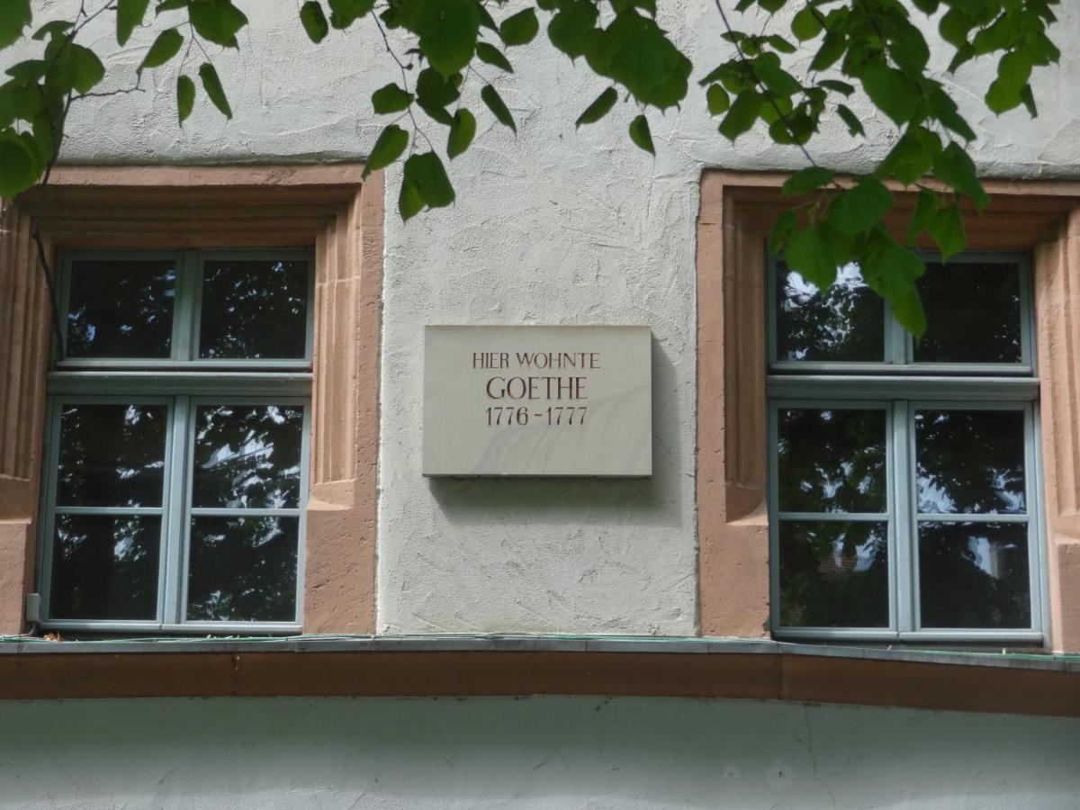 "Goethezimmer" Ferienwohnung Und Zimmer Am Burgplatz Weimar  Extérieur photo