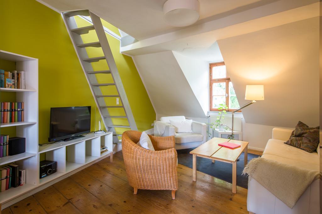 "Goethezimmer" Ferienwohnung Und Zimmer Am Burgplatz Weimar  Extérieur photo