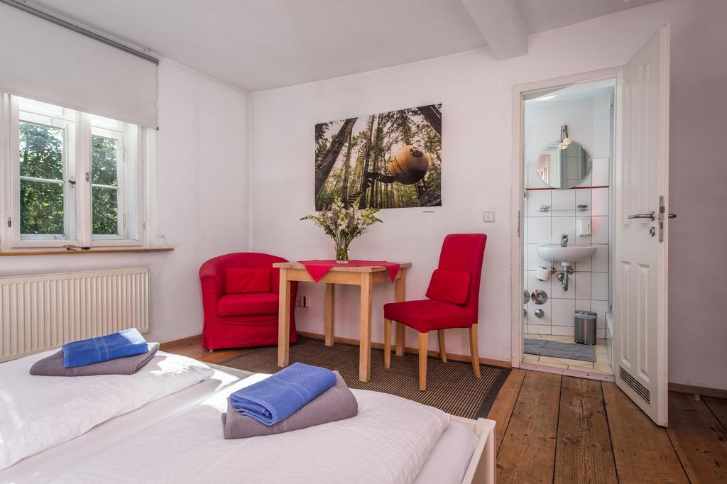 "Goethezimmer" Ferienwohnung Und Zimmer Am Burgplatz Weimar  Extérieur photo